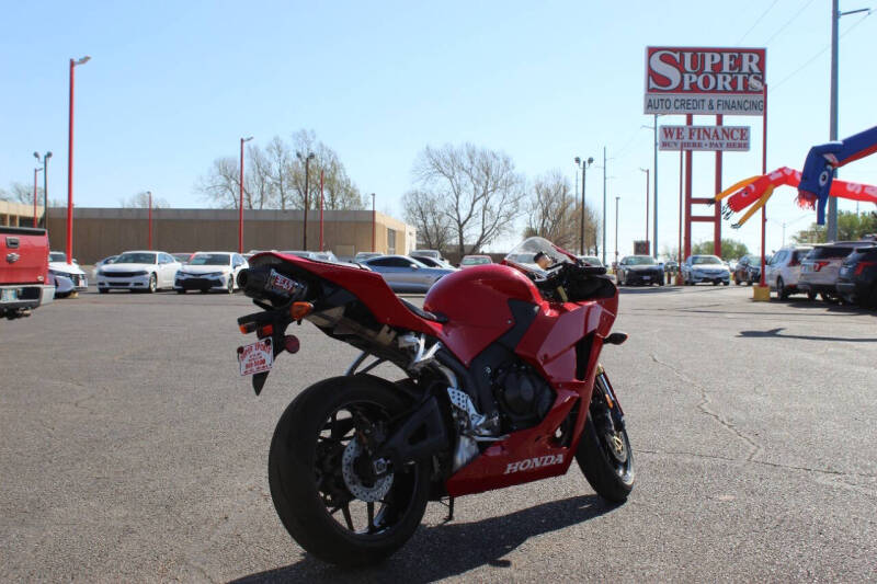 2024 Honda CBR