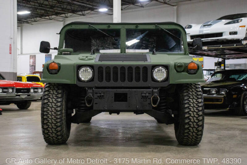 2001 AM General Hummer