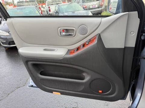 2005 Toyota Highlander Limited