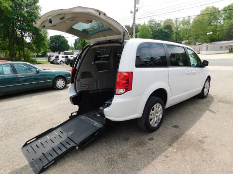 2018 Dodge Grand Caravan for sale at Macrocar Sales Inc in Uniontown OH