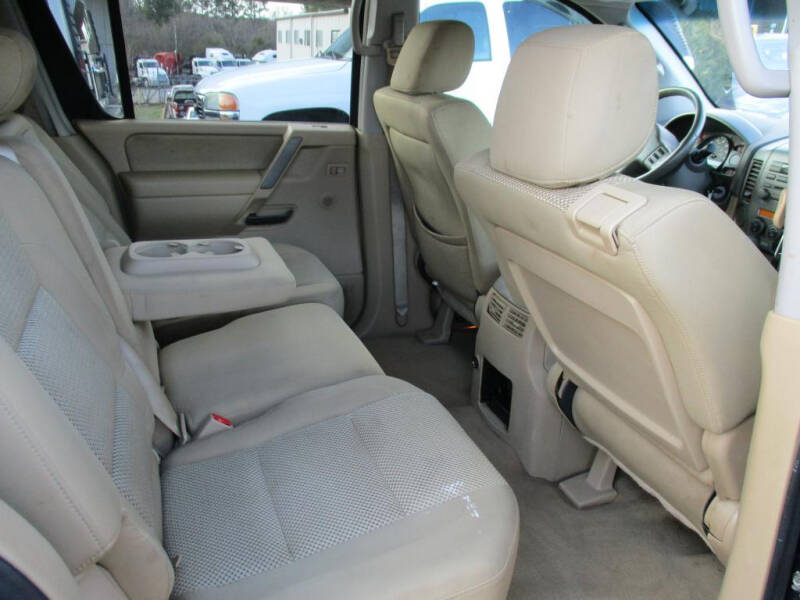 2006 Nissan Armada SE