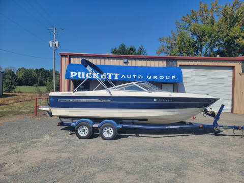 2006 Bayliner 215BR