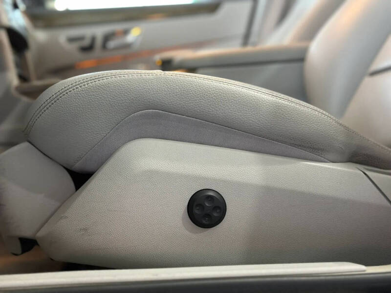 2011 Mercedes-Benz E-Class
