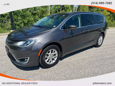 2020 Chrysler Pacifica for sale at JNBS Motorz in Saint Peters MO
