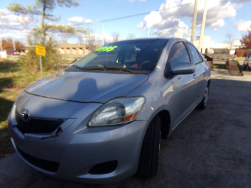 2012 Toyota Yaris Fleet's photo