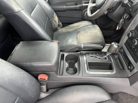 2010 Jeep Commander Sport