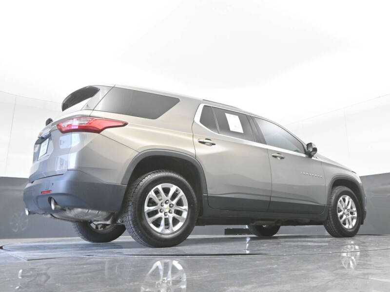 2018 Chevrolet Traverse LT Cloth