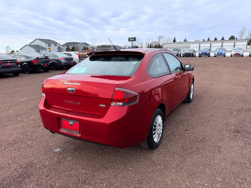 2009 Ford Focus SES