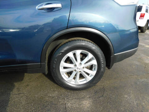 2016 Nissan Rogue SV