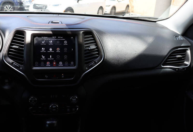 2021 Jeep Cherokee Trailhawk