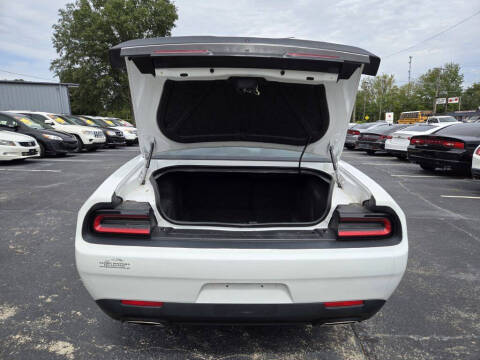 2019 Dodge Challenger SXT