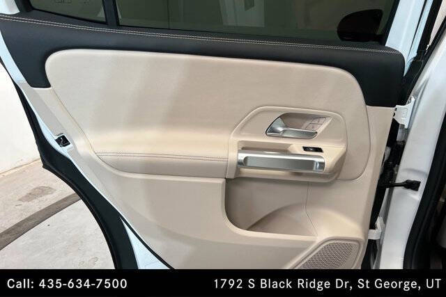 2025 Mercedes-Benz GLB GLB 250 4MATIC