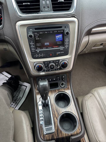 2013 GMC Acadia Denali