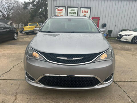 2018 Chrysler Pacifica Touring L Plus