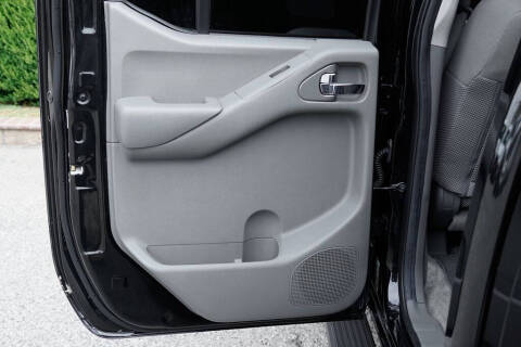 2017 Nissan Frontier SV