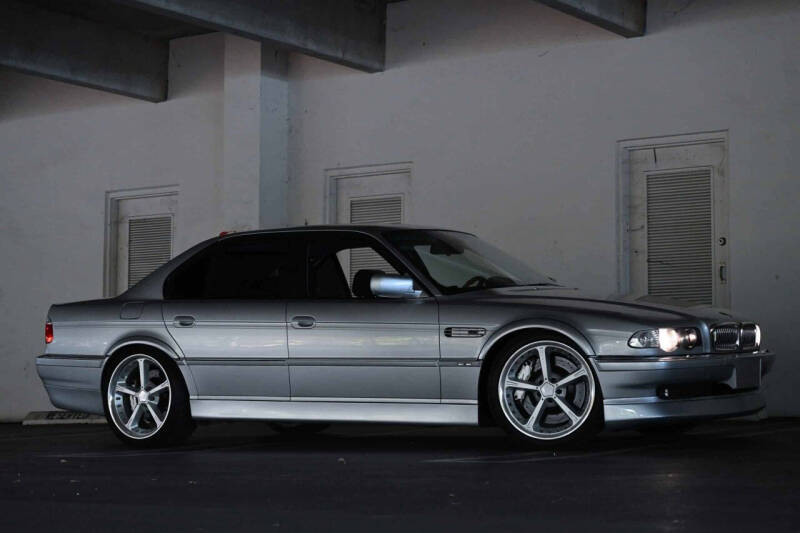 1999 BMW 7 Series 740i