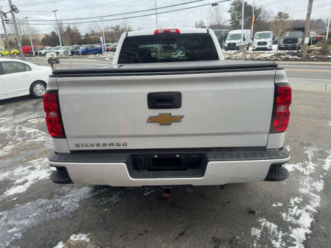 2018 Chevrolet Silverado 1500 Custom