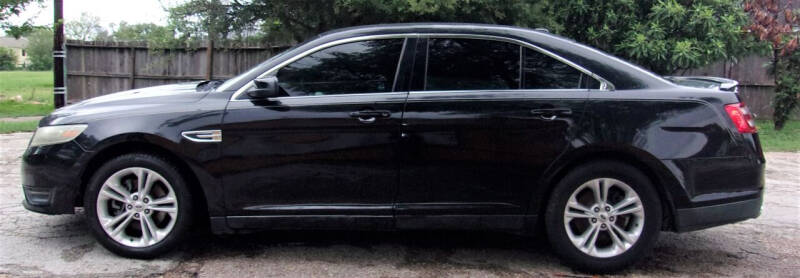 2014 Ford Taurus SEL
