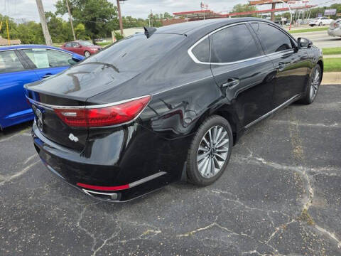 2017 Kia Cadenza Premium