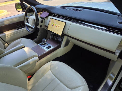 2023 Land Rover Range Rover P400 SE