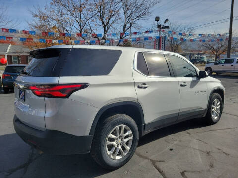 2022 Chevrolet Traverse LS