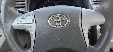 2011 Toyota Camry LE V6