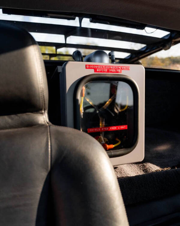 1981 DeLorean DMC-12