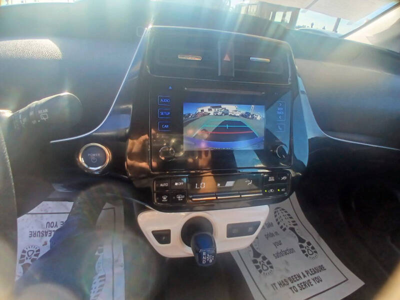 2018 Toyota Prius Two