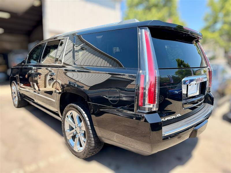 2017 GMC Yukon XL Denali