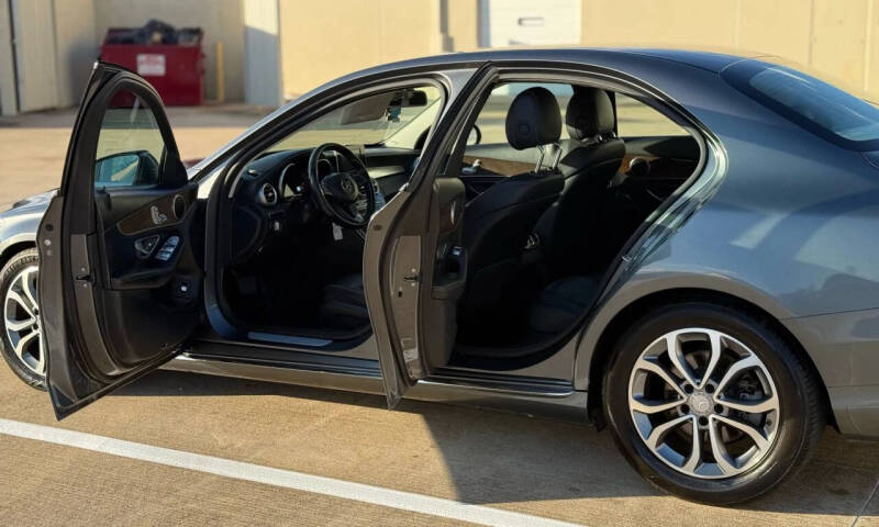 2017 Mercedes-Benz C-Class