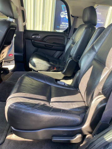 2011 Cadillac Escalade Luxury