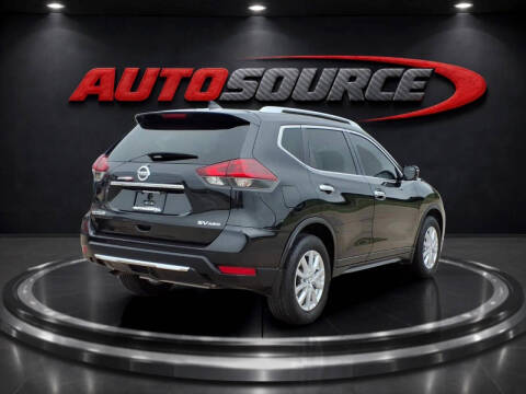 2018 Nissan Rogue SV