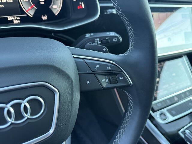 2023 Audi Q8 quattro Premium Plus 55 TFSI