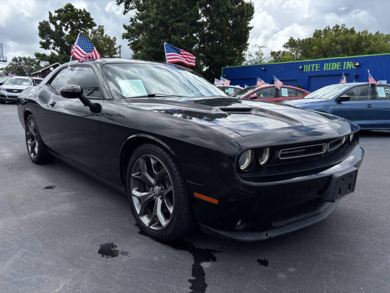 2015 Dodge Challenger SXT Plus