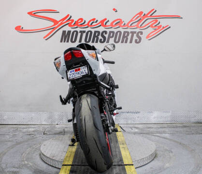 2017 Suzuki GSX-R750