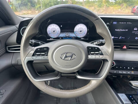2022 Hyundai Elantra