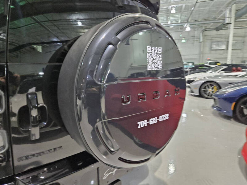 2024 Land Rover Defender 110 V8 P525