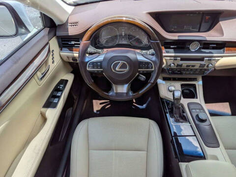 2016 Lexus ES 350