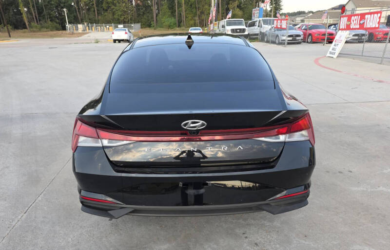 2022 Hyundai Elantra