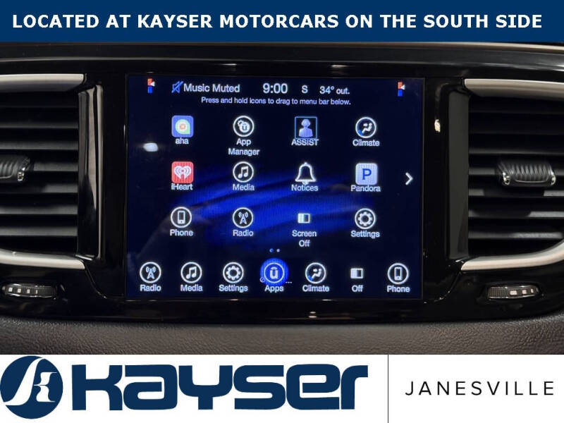 2017 Chrysler Pacifica Touring