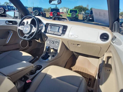 2013 Volkswagen Beetle Convertible