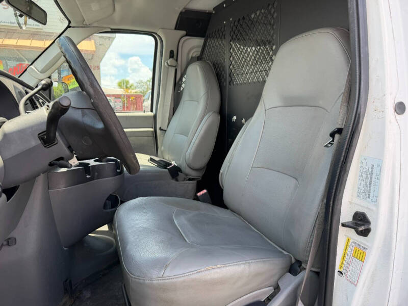 2008 Ford E-Series E-250