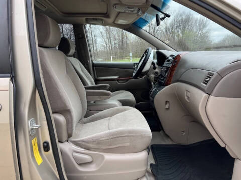 2004 Toyota Sienna