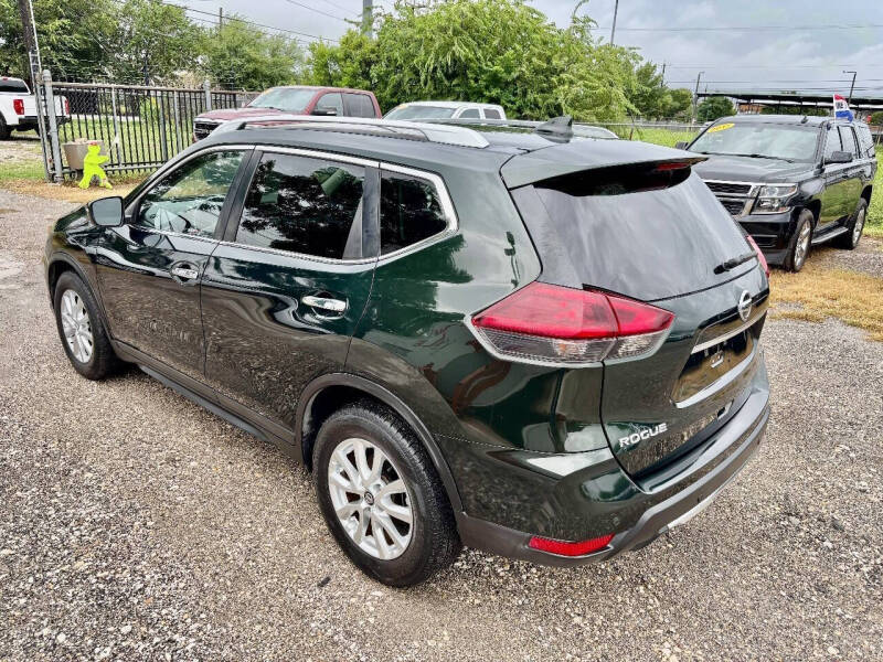 2019 Nissan Rogue SV