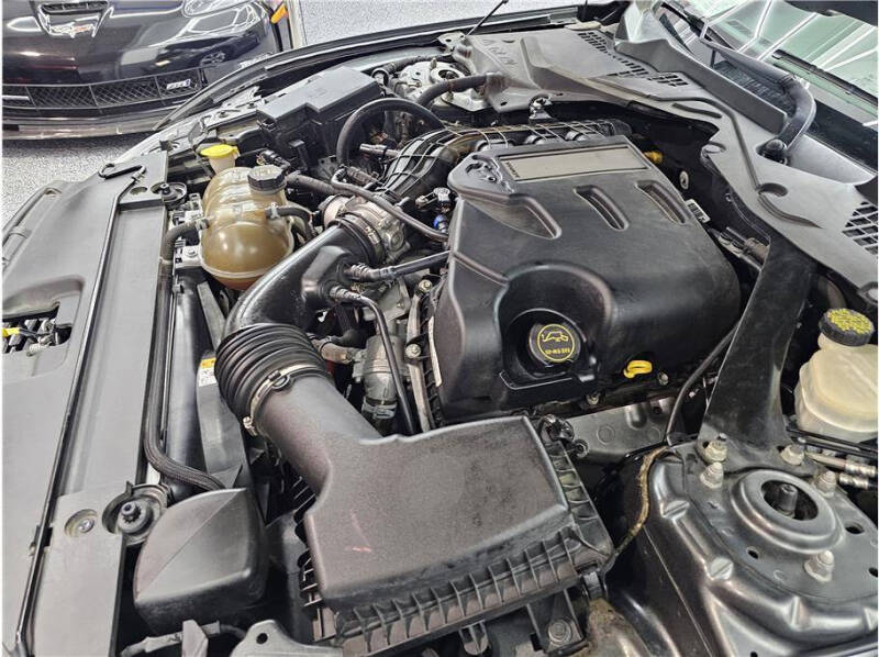2016 Ford Mustang V6