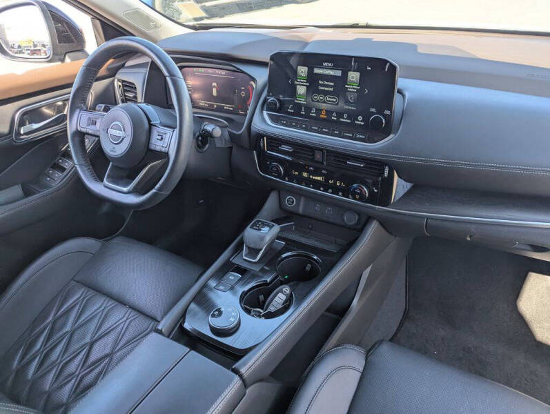 2022 Nissan Rogue Platinum