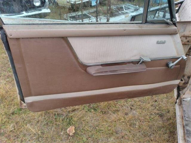 1961 Chrysler 2 DR-Hardtop