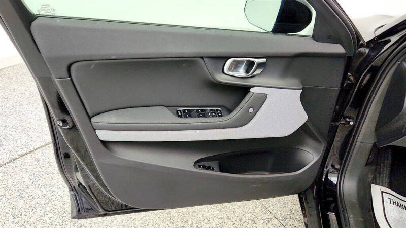 2022 Polestar 2 Long Range Dual Motor