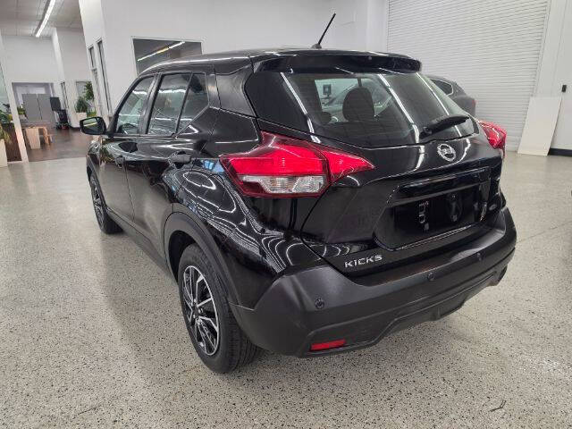 2020 Nissan Kicks S