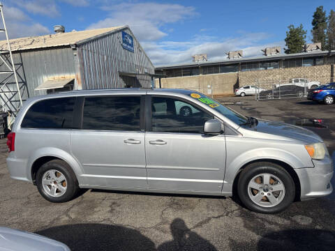 2011 Dodge Grand Caravan Crew